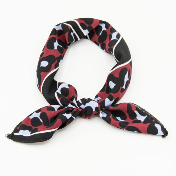 bandana femme rouge à taches noires