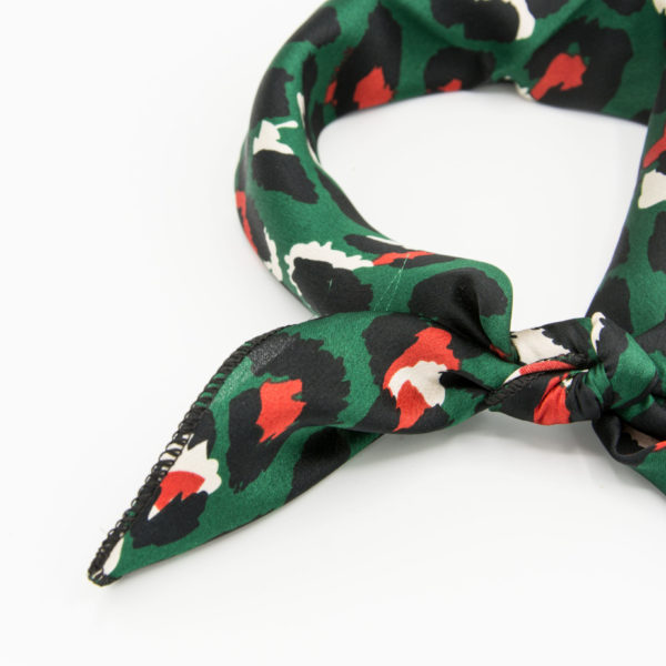 bandana vert et rouge