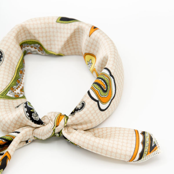 bandana à imprimé orange vert et noir