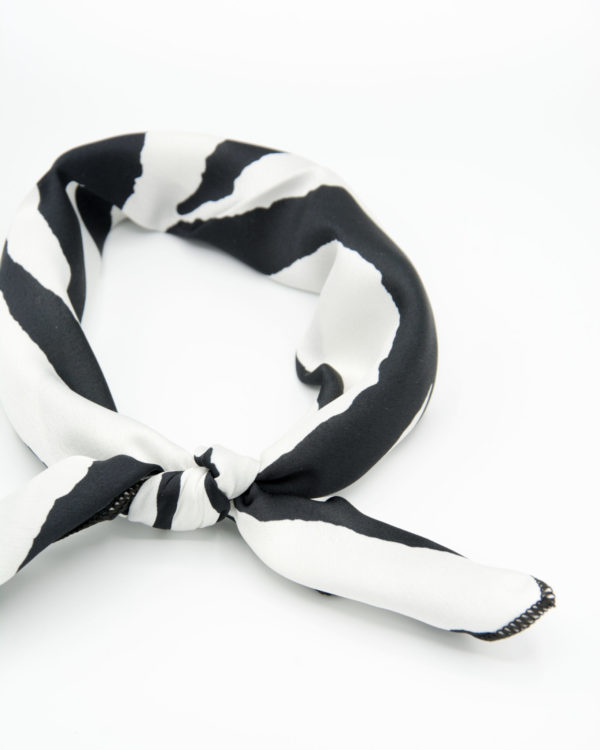 bandana foulard blanc et noir pour femme
