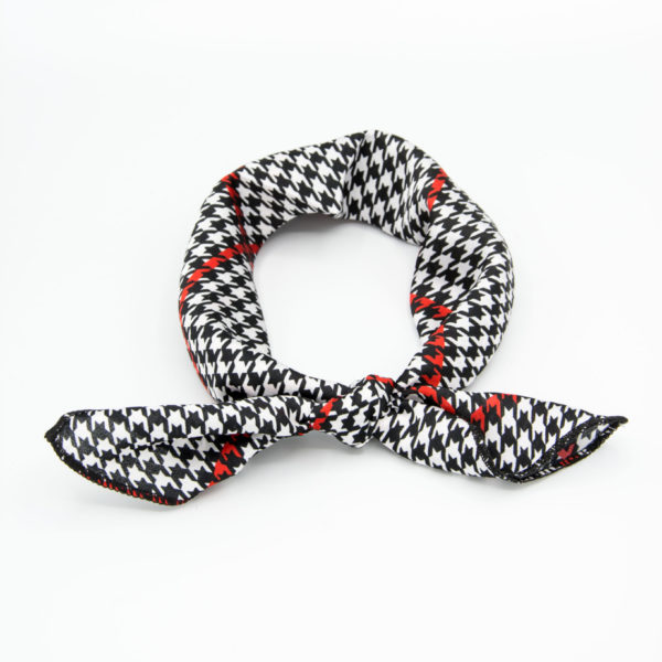 bandana imprimé noir blanc rouge