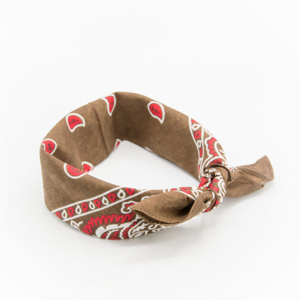 bandana marron et rouge