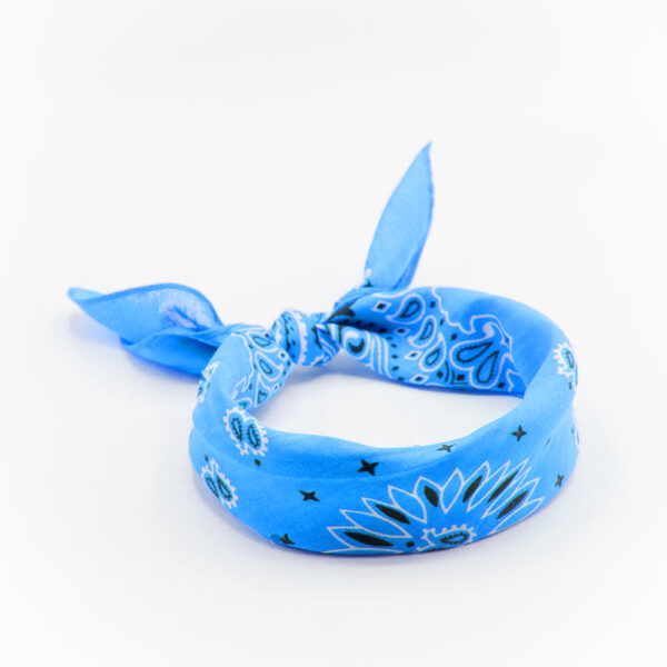 bandana bleu ciel